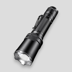 Lampe tactique rechargeable XT11R (1 300 lumens) - Noir - Klarus